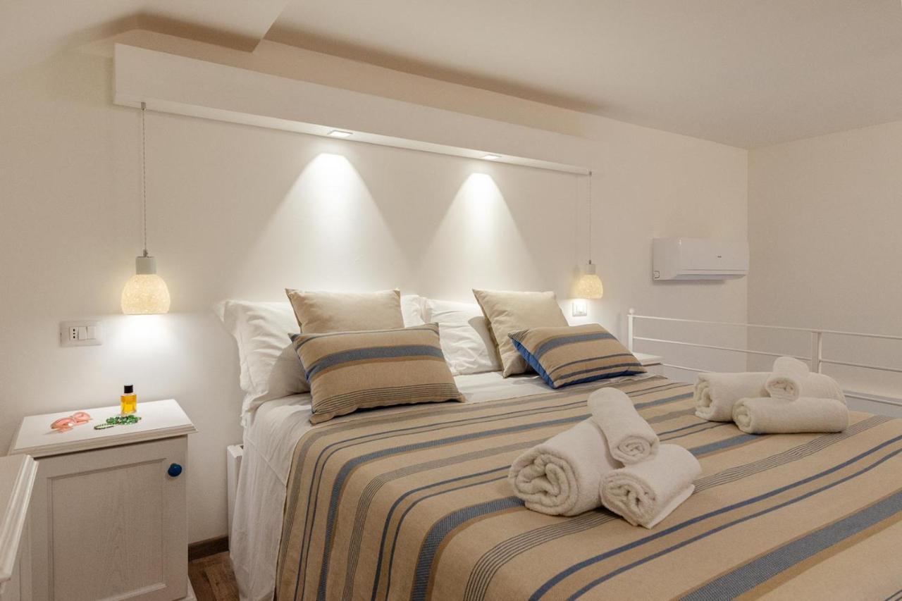 B&B Il Cortiletto Порто Чезарео Екстериор снимка